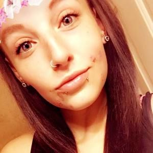 Meet your Posher, Kayli